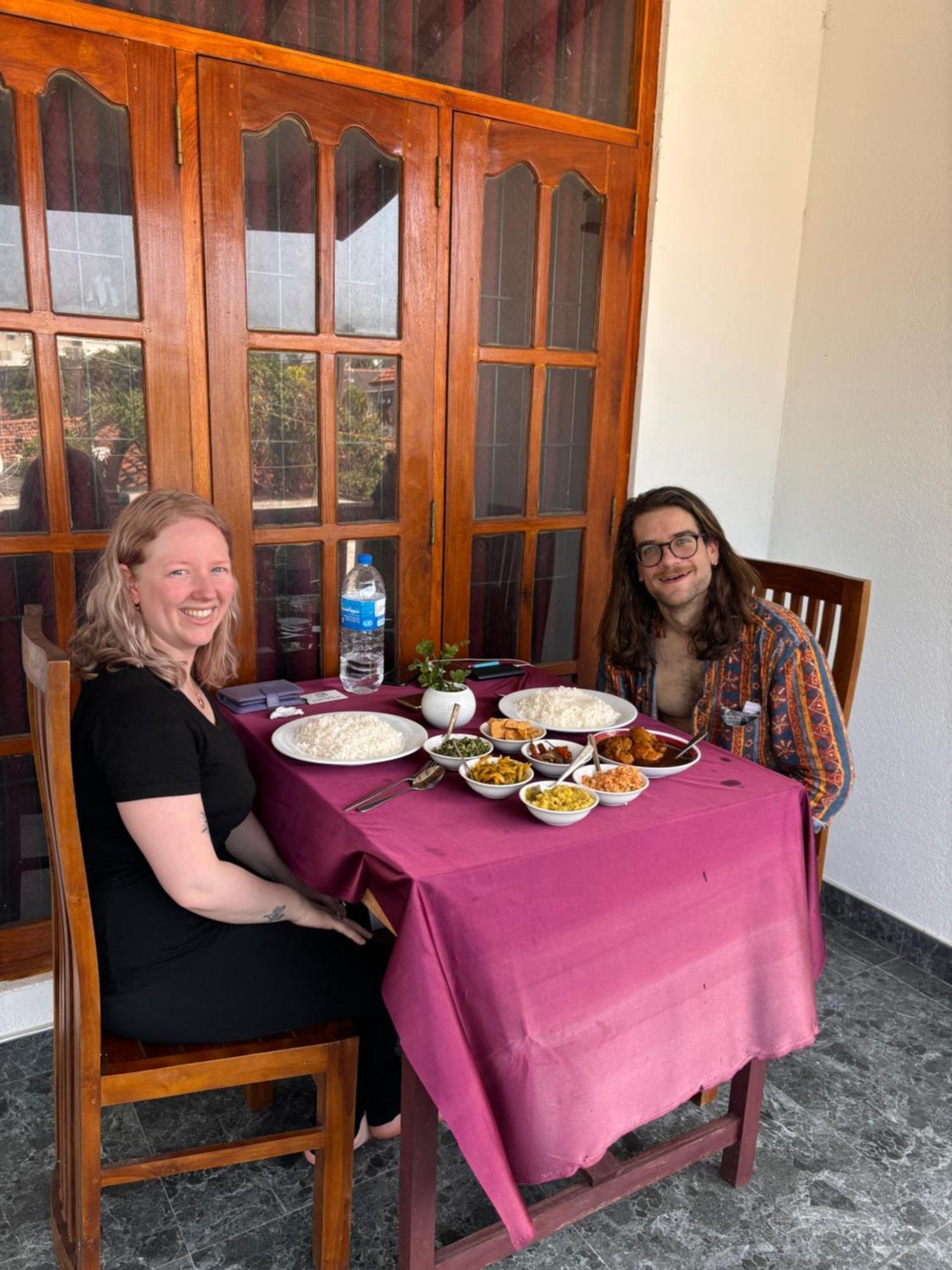 The Alexis'S Guest House Negombo Esterno foto